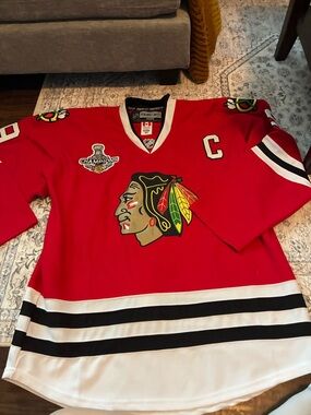 NHL blackhawks jersey